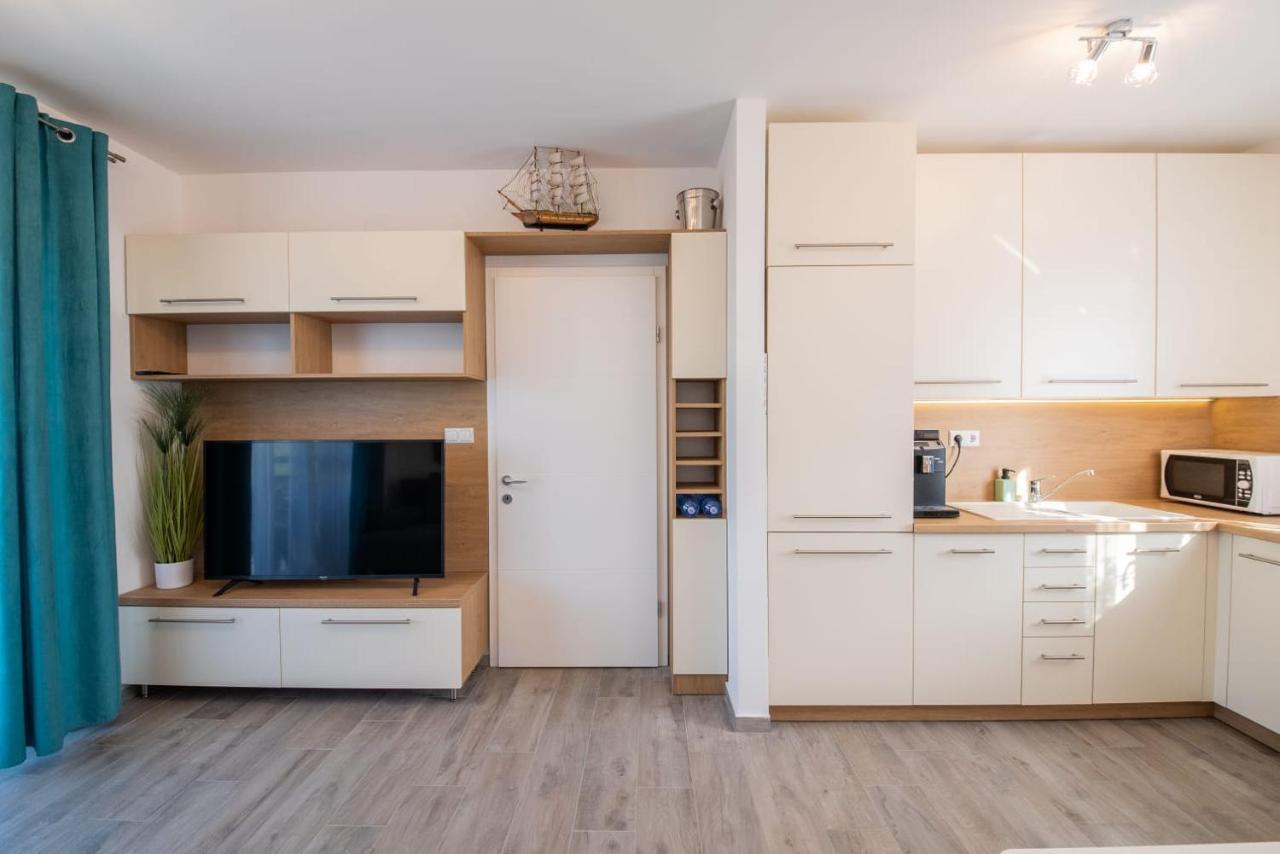 Apartman Pau 宁 外观 照片